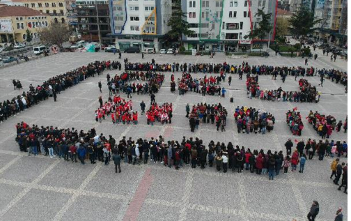 Samsun'da, 1919 öğrenci bir arada kitap okudu