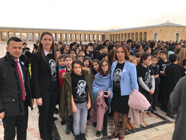 Oğuzkaan Koleji Öğrencileri Anıtkabir'de, "ATAM İZİNDEYİZ"