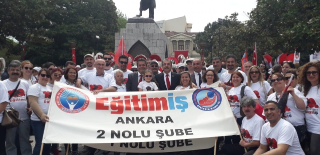 Eğitim İş 19 Mayıs'ı 100. yılında Samsun'da kutladı