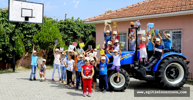 Çocuklar kitapların büyülü dünyasıyla buluşuyor