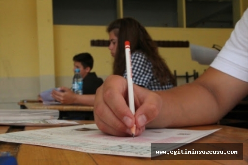 Liselerde sınavlara açıklık getirildi; Uygulama nasıl olacak?