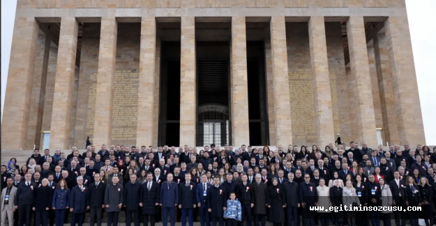 81 ilin öğretmenleri Ata'nın huzurunda