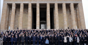 81 ilin öğretmenleri Ata'nın huzurunda